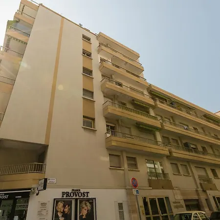 Apartment Studio With Balcony Near Croisette *